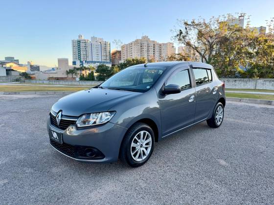 RENAULT SANDERO 1.6 EXPRESSION 8V FLEX 4P MANUAL RENAULT SANDERO 1.6 EXPRESSION 8V FLEX 4P MANUAL